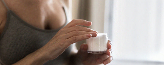 Winter Hydration: Keeping Skin Moisturized